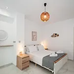 Apartman Asterashouse 2 *