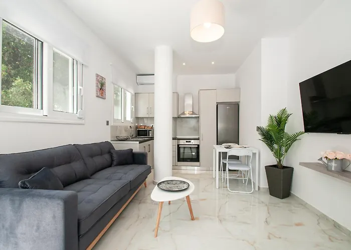 Asterashouse 2 * Rhodes City